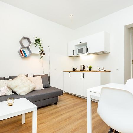 Easyrentals Central Tallinn Apartments By Tallinn University Esterno foto