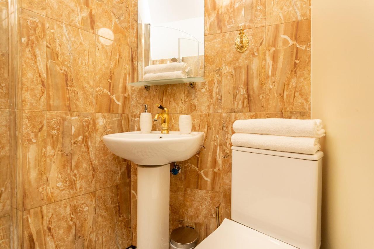Easyrentals Central Tallinn Apartments By Tallinn University Esterno foto